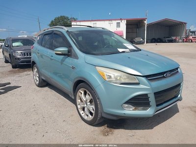 1FMCU0J93DU****** 2013 Ford Escape