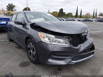 1HGCR2F31HA****** 2017 Honda Accord