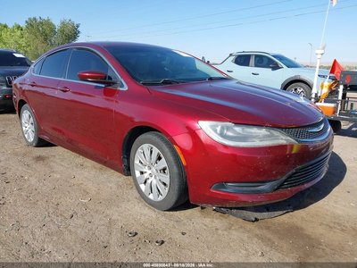 1C3CCCFB3GN****** 2016 Chrysler 200