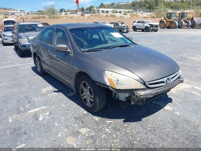 1HGCM56896A****** 2006 Honda Accord