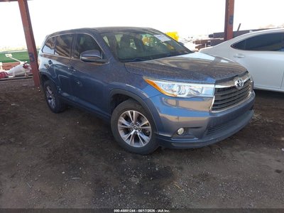 2016 Toyota Highlander