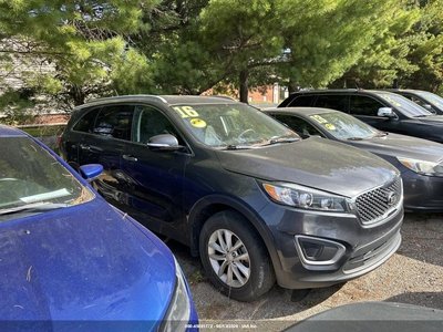 5XYPG4A34GG****** 2016 Kia Sorento