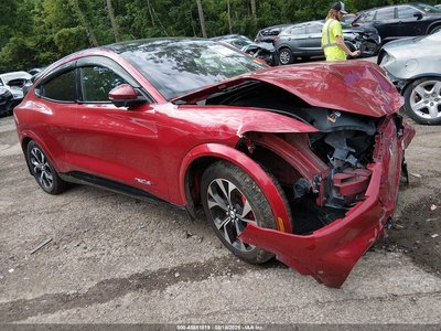 3FMTK3SU7MM****** 2021 Ford Mustang Mach-E