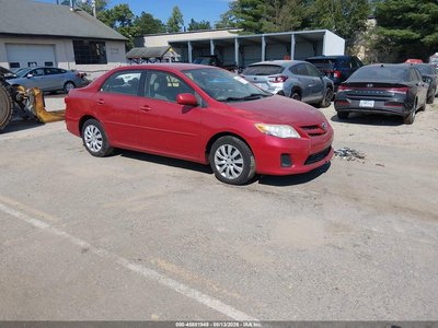 2T1BU4EE4CC****** 2012 Toyota Corolla