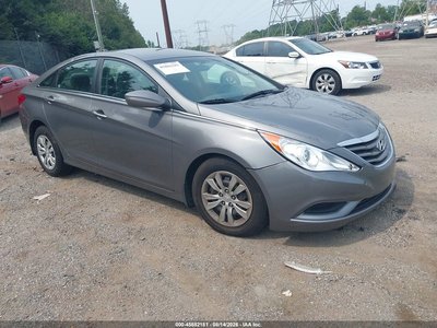 5NPEB4AC2BH****** 2011 Hyundai Sonata