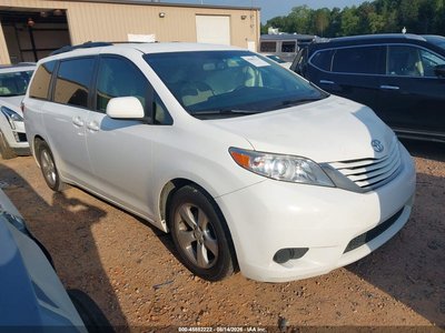 5TDKK3DC7FS****** 2015 Toyota Sienna