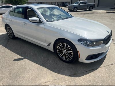 WBAJR3C00LW****** 2020 BMW 5 Series