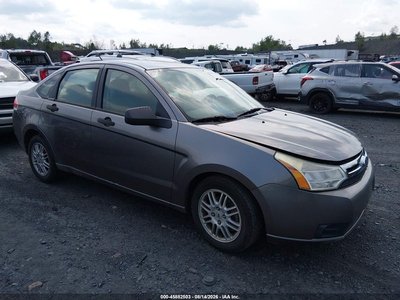 1FAHP3FN0BW****** 2011 Ford Focus