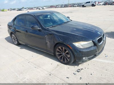 WBAPH7C52BE****** 2011 BMW 3 Series