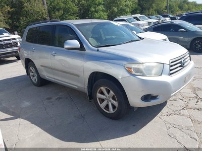 5TDZA3EH4AS****** 2010 Toyota Highlander