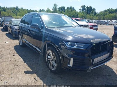 WA1LJAF78MD****** 2021 Audi Q7
