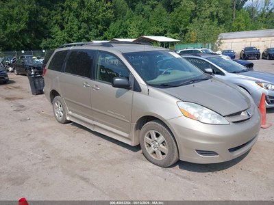 2008 Toyota Sienna