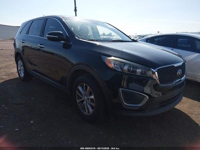 5XYPG4A32HG****** 2017 Kia Sorento