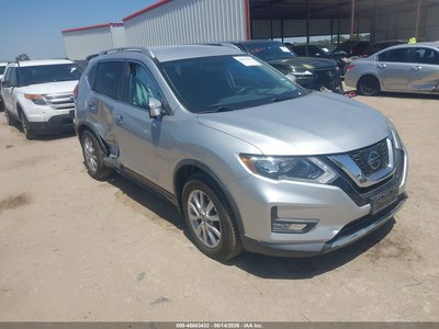 KNMAT2MT3HP****** 2017 Nissan Rogue