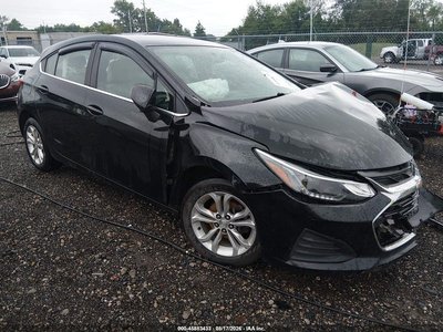 3G1BE6SMXKS****** 2019 Chevrolet Cruze