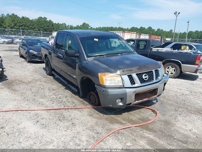 1N6BA0ED7AN****** 2010 Nissan Titan
