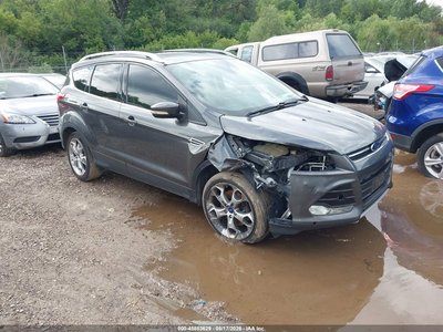 1FMCU0J91FU****** 2015 Ford Escape