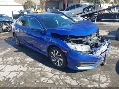 2HGFC2F73JH****** 2018 Honda Civic