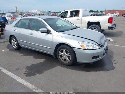 1HGCM56377A****** 2007 Honda Accord
