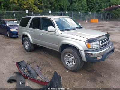 JT3HN86R5Y0****** 2000 Toyota 4Runner