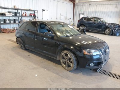 WAUKJAFM0BA****** 2011 Audi A3