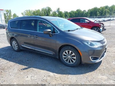 2018 Chrysler Pacifica