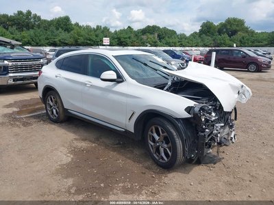 5UX33DT03N9****** 2022 BMW X4