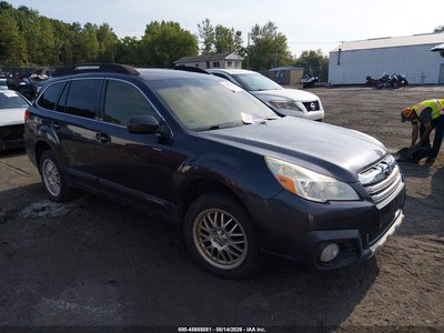 4S4BRBKC0D3****** 2013 Subaru Outback