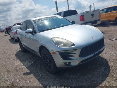 WP1AA2A51HL****** 2017 Porsche Macan