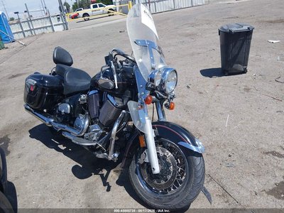 5VPTD16D723****** 2002 Victory Deluxe Touring