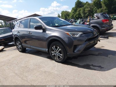 JTMBFREV1JJ****** 2018 Toyota RAV4
