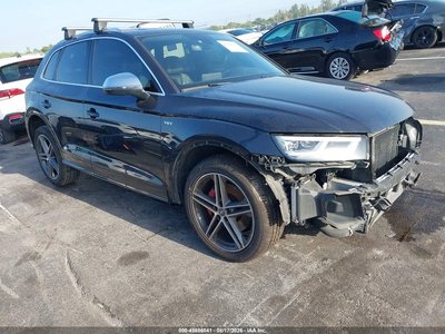 WA1A4AFY2J2****** 2018 Audi SQ5