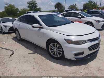 1G1ZD5ST8JF****** 2018 Chevrolet Malibu