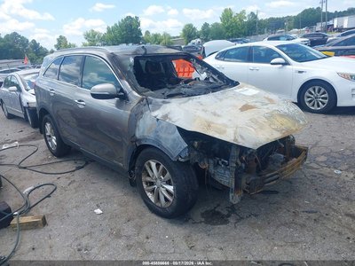 5XYPGDA55HG****** 2017 Kia Sorento