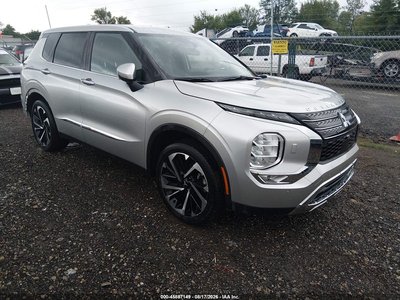2022 Mitsubishi Outlander