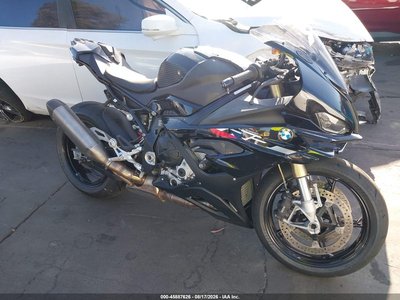 2024 BMW S 1000 RR