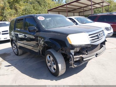 5FNYF3H50FB****** 2015 Honda Pilot