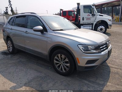 3VV1B7AX6LM****** 2020 Volkswagen Tiguan