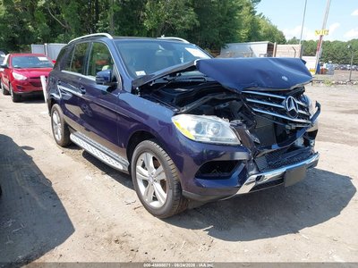 4JGDA5HB8CA****** 2012 Mercedes-Benz ML 350