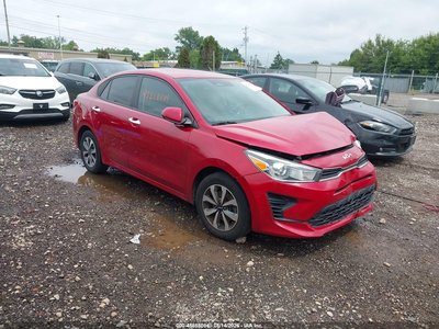 3KPA24AD5NE****** 2022 Kia Rio