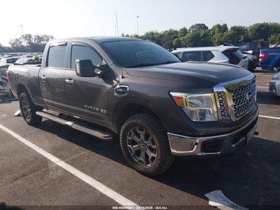 1N6AA1F44JN****** 2018 Nissan Titan