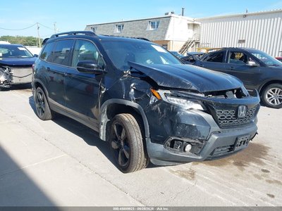5FNYF8H08MB****** 2021 Honda Passport