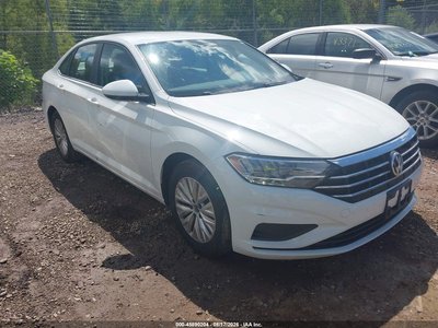 3VWCB7BU5LM****** 2020 Volkswagen Jetta