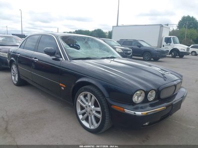 SAJEA73B34T****** 2004 Jaguar XJ-Series