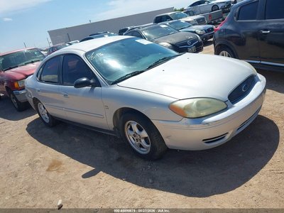 2004 Ford Taurus
