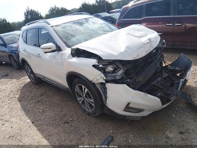 5N1AT2MV1JC****** 2018 Nissan Rogue