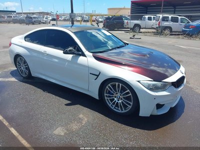 WBS3R9C50FK****** 2015 BMW M4