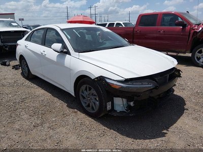 2026 Hyundai Elantra Hybrid