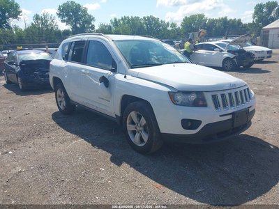 1C4NJDEB8GD****** 2016 Jeep Compass