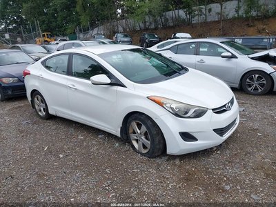 5NPDH4AE1DH****** 2013 Hyundai Elantra